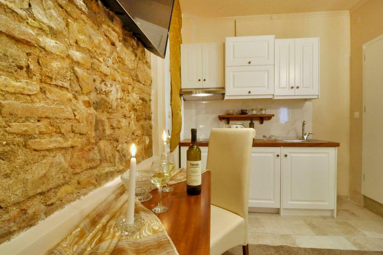 Venetian Suite Mitropolis By Konnect, Old Corfu Town Exteriör bild