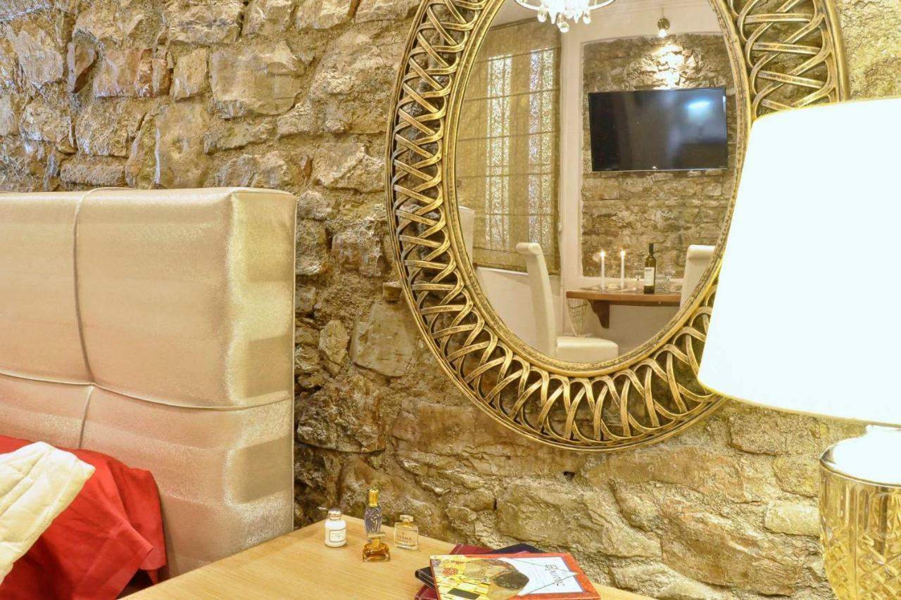 Venetian Suite Mitropolis By Konnect, Old Corfu Town Exteriör bild